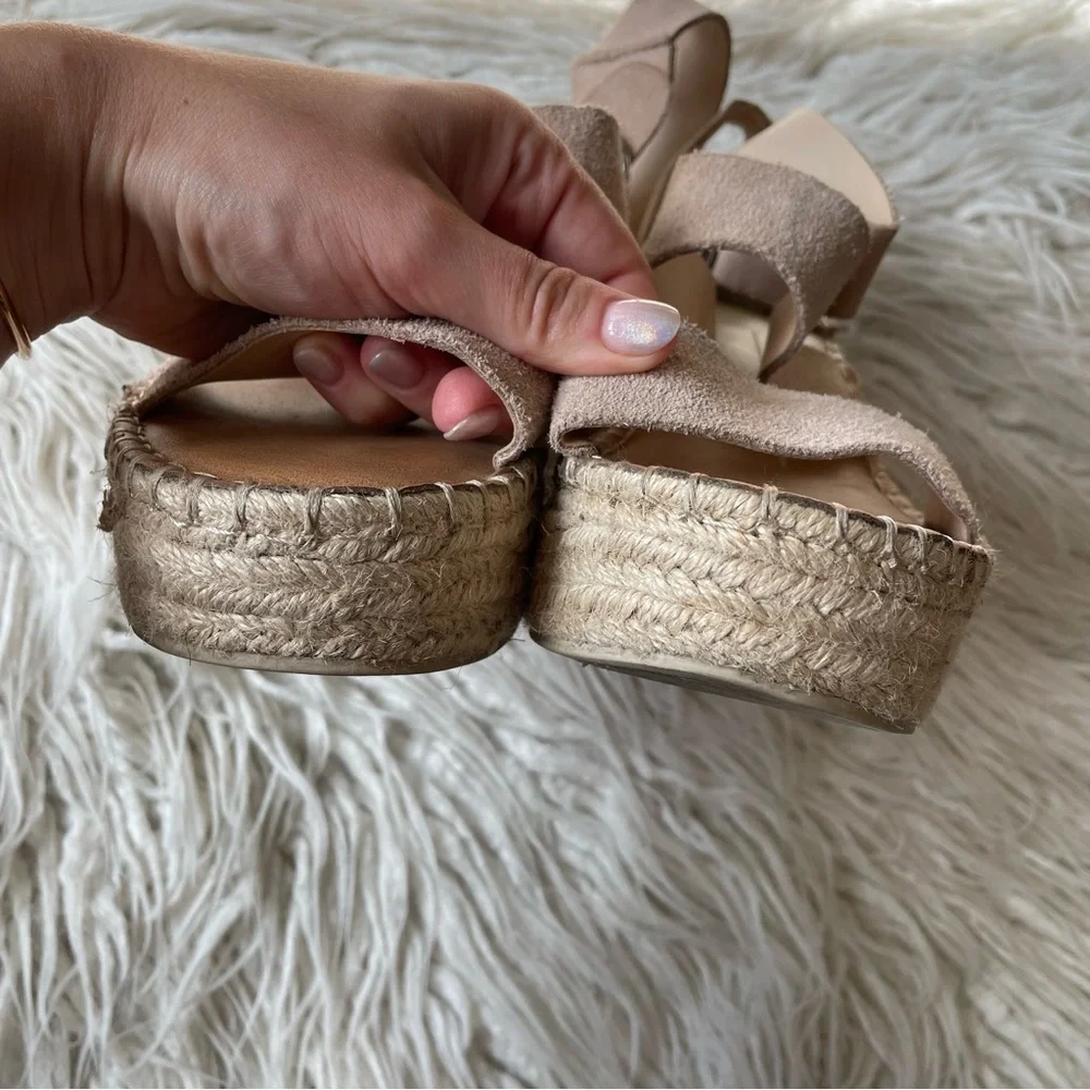 Dolce Vita Beige Shae Suede Espadrille Platform Wedge Heel Strappy Sandal EUC 9
